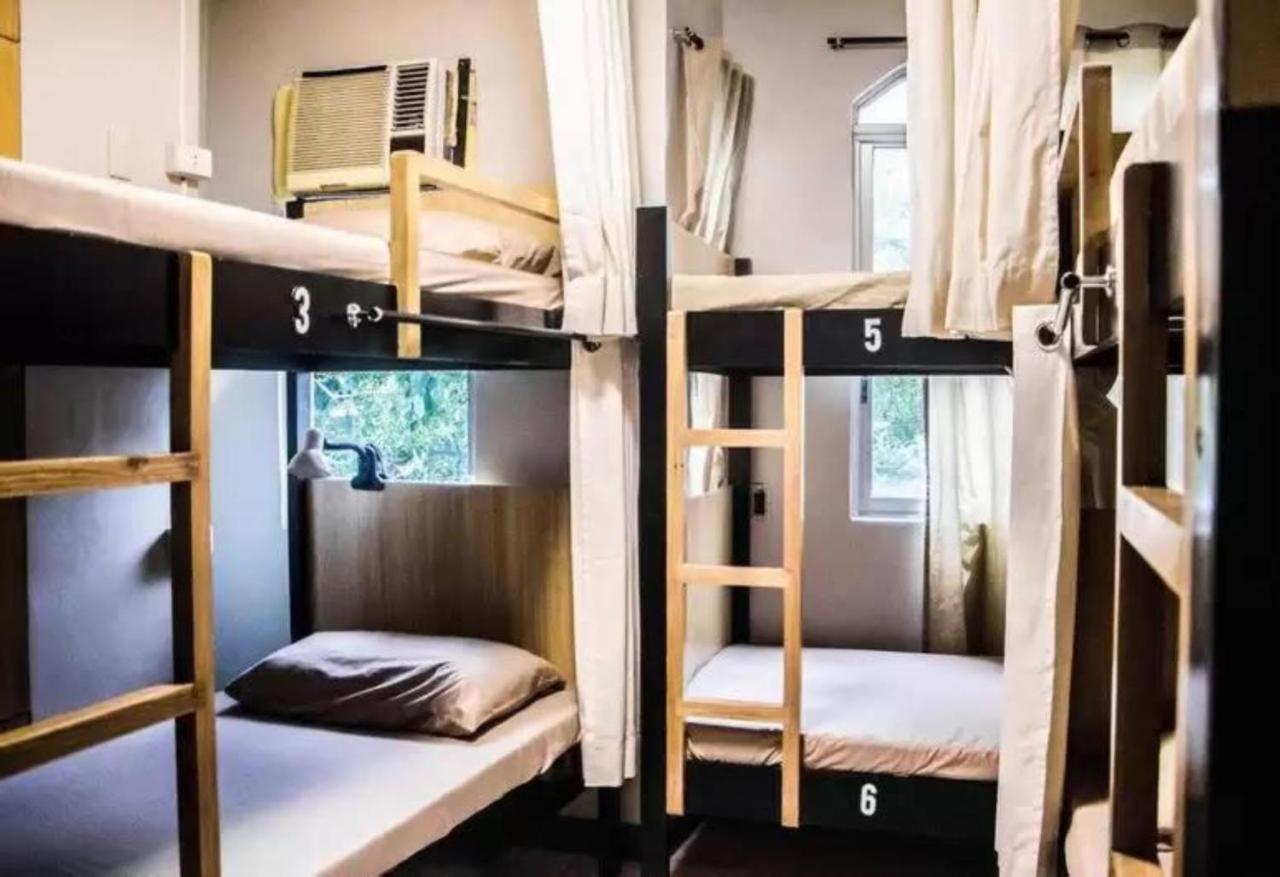Bunks Hostel (Adults Only) Себу Экстерьер фото